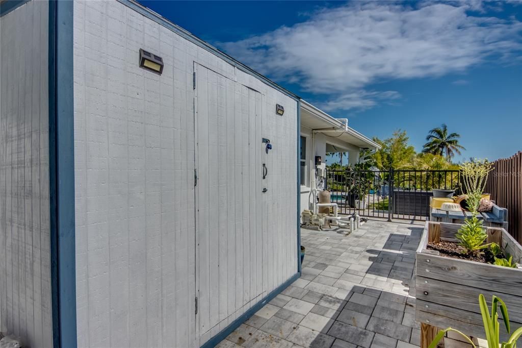 待售: $1,000,000 (3 贝兹, 2 浴室, 1781 平方英尺)