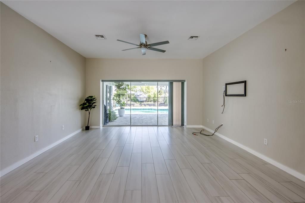 待售: $1,000,000 (3 贝兹, 2 浴室, 1781 平方英尺)