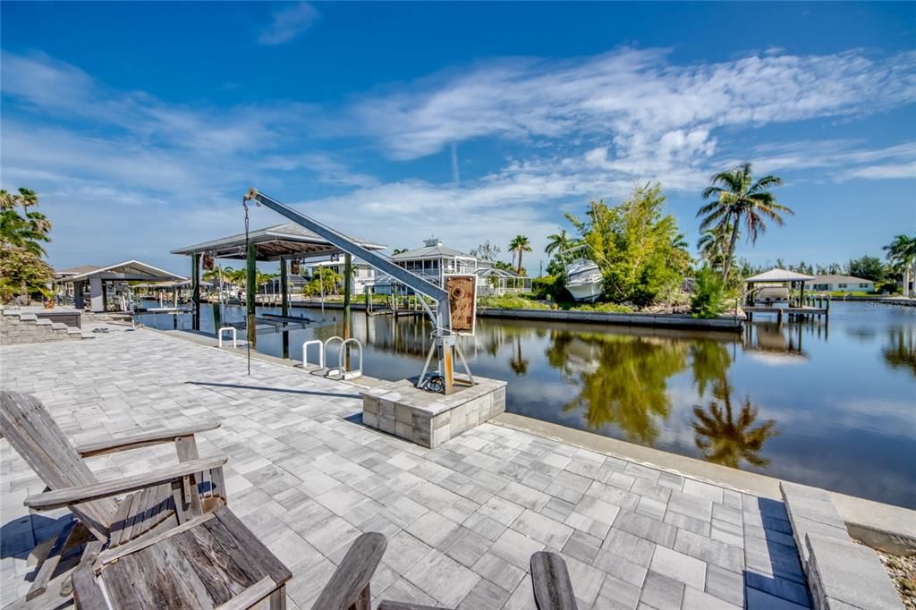 待售: $1,000,000 (3 贝兹, 2 浴室, 1781 平方英尺)