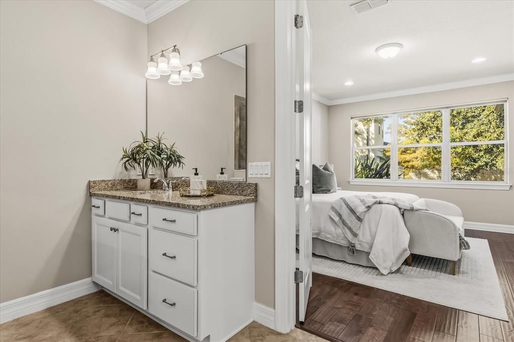 待售: $824,000 (3 贝兹, 3 浴室, 2744 平方英尺)