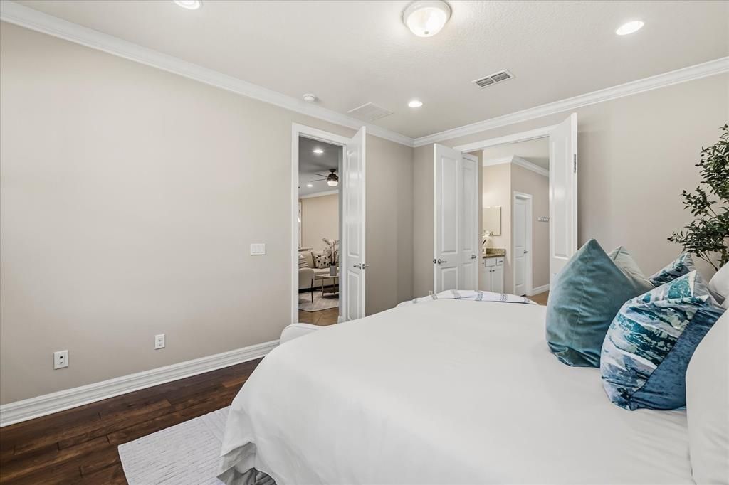 待售: $824,000 (3 贝兹, 3 浴室, 2744 平方英尺)