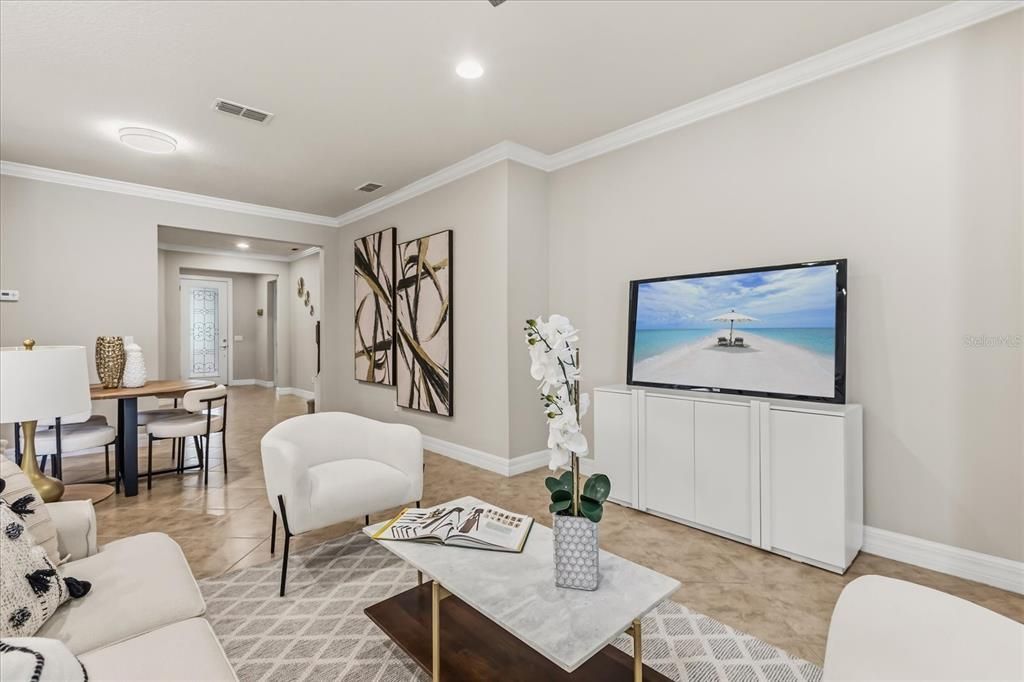 待售: $824,000 (3 贝兹, 3 浴室, 2744 平方英尺)