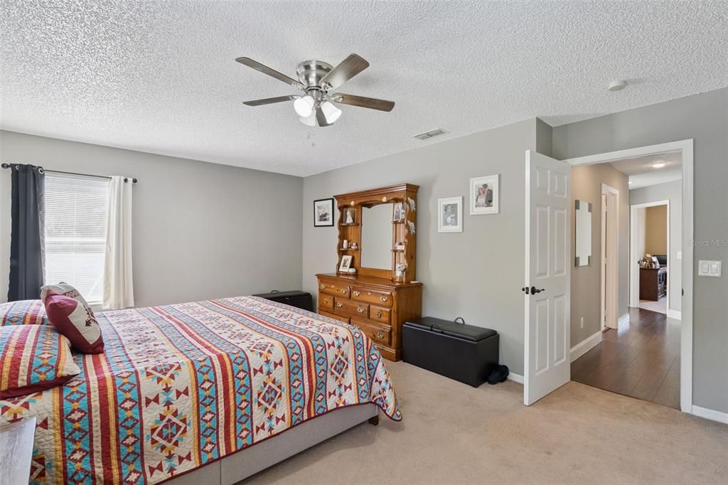 Active With Contract: $450,000 (4 beds, 2 baths, 2253 Square Feet)