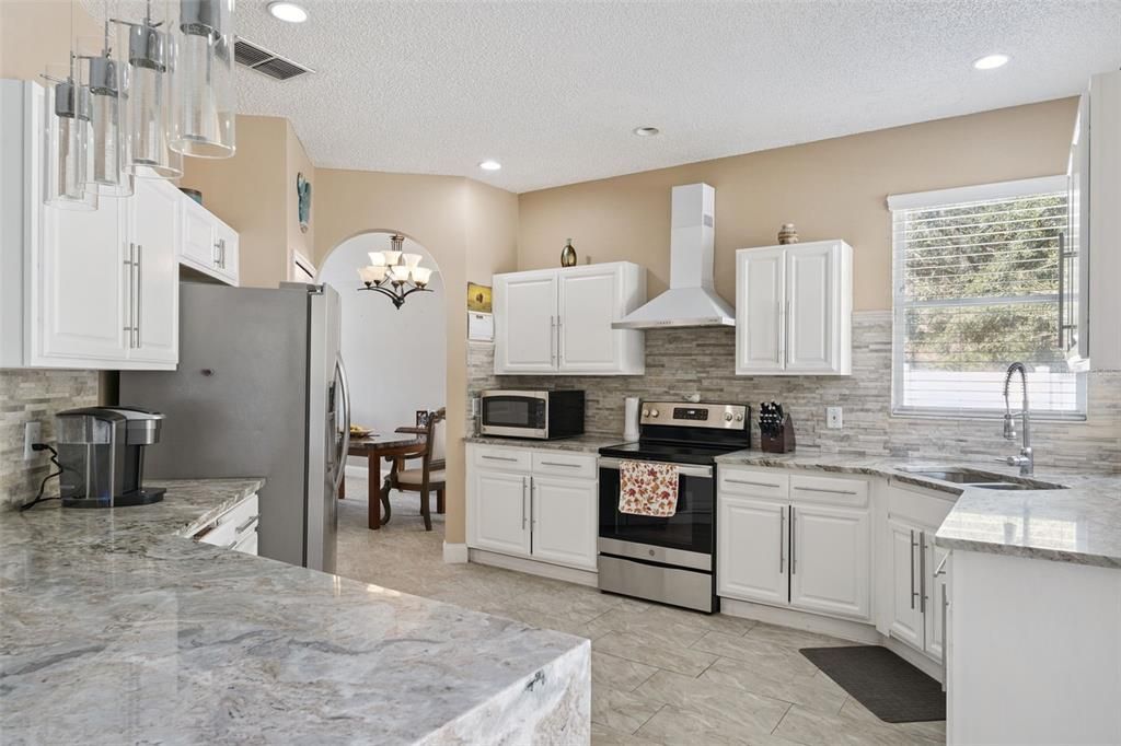 Active With Contract: $450,000 (4 beds, 2 baths, 2253 Square Feet)