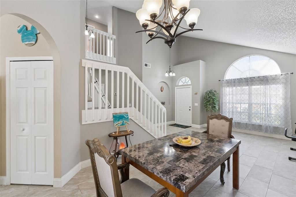 Active With Contract: $450,000 (4 beds, 2 baths, 2253 Square Feet)