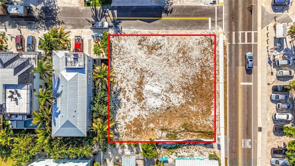 En Venta: $2,399,000 (0.23 acres)