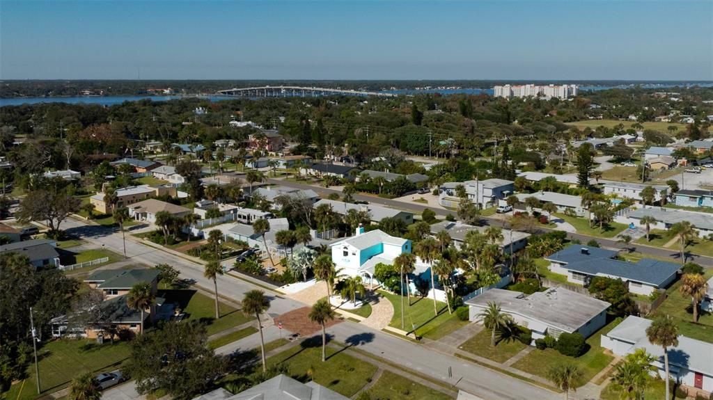 En Venta: $644,000 (4 camas, 3 baños, 2574 Pies cuadrados)