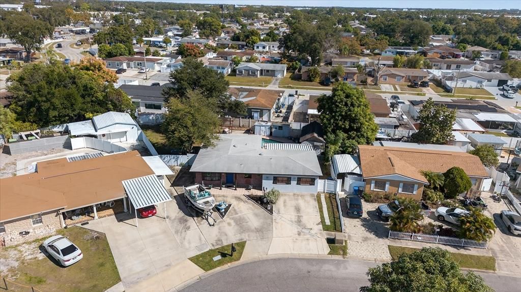 合同活跃: $499,900 (5 贝兹, 4 浴室, 1604 平方英尺)