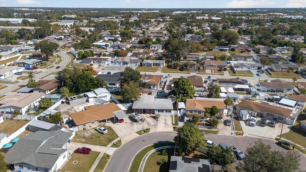 合同活跃: $499,900 (5 贝兹, 4 浴室, 1604 平方英尺)