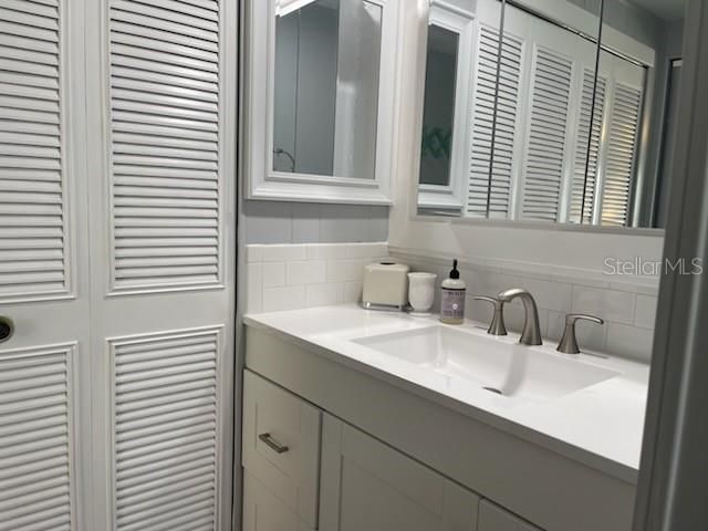 En Venta: $155,000 (2 camas, 2 baños, 864 Pies cuadrados)