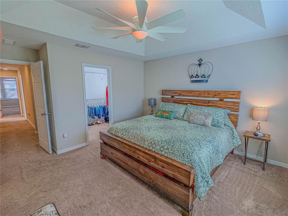 For Sale: $360,000 (3 beds, 2 baths, 1661 Square Feet)