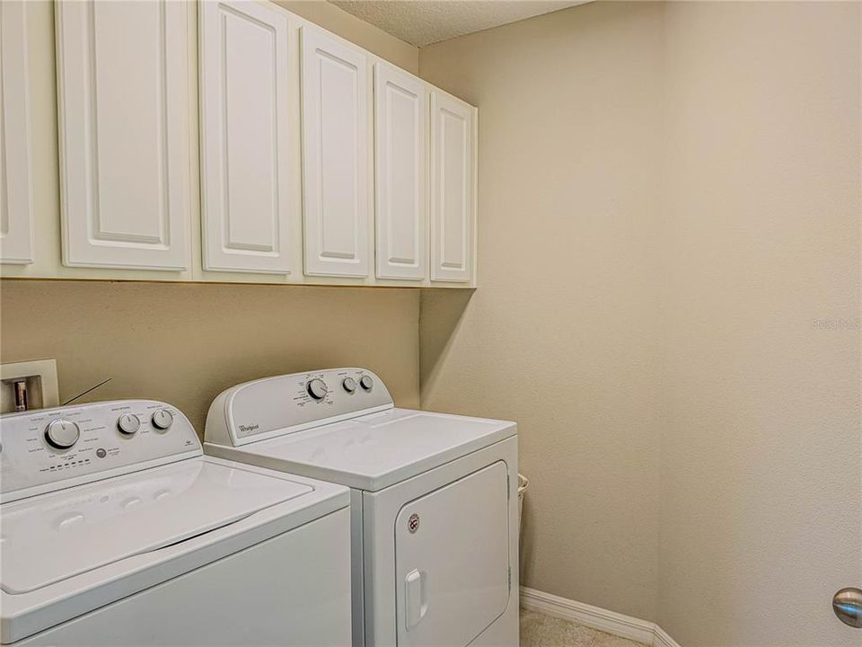 For Sale: $360,000 (3 beds, 2 baths, 1661 Square Feet)