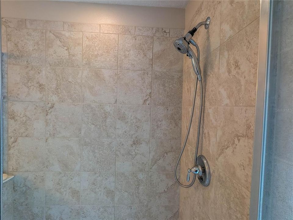 For Sale: $360,000 (3 beds, 2 baths, 1661 Square Feet)