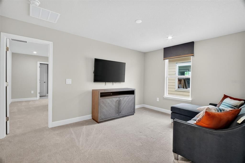 En Renta: $2,800 (3 camas, 2 baños, 2138 Pies cuadrados)