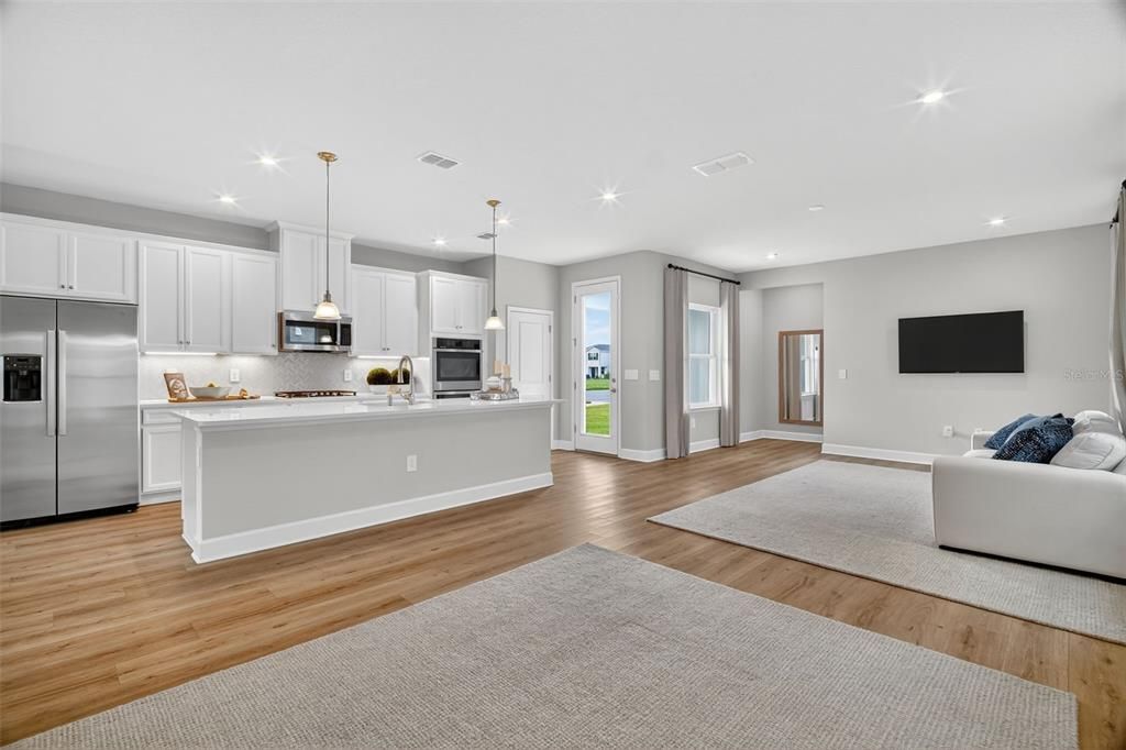 En Renta: $2,800 (3 camas, 2 baños, 2138 Pies cuadrados)