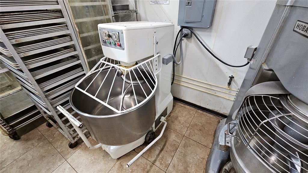 待售: $1,500,000 (0 贝兹, 0 浴室, 3192 平方英尺)