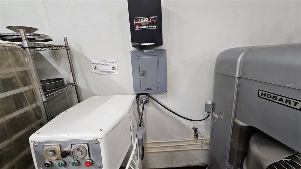 待售: $1,500,000 (0 贝兹, 0 浴室, 3192 平方英尺)