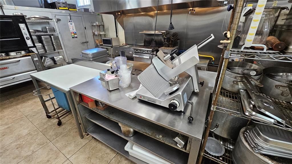 待售: $1,500,000 (0 贝兹, 0 浴室, 3192 平方英尺)