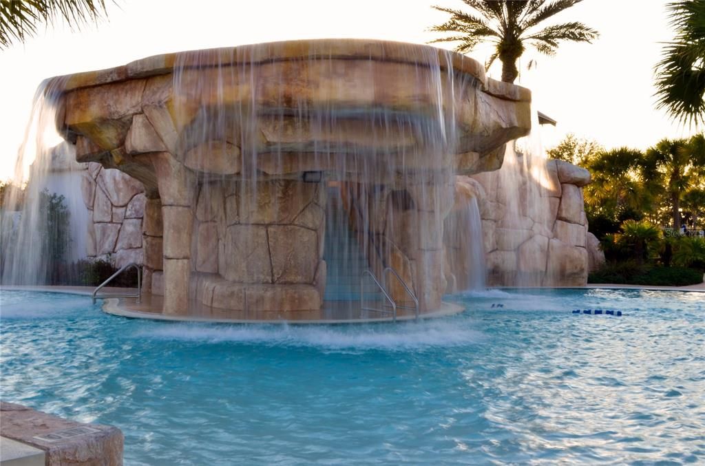 出租: $3,000 (4 贝兹, 3 浴室, 2547 平方英尺)