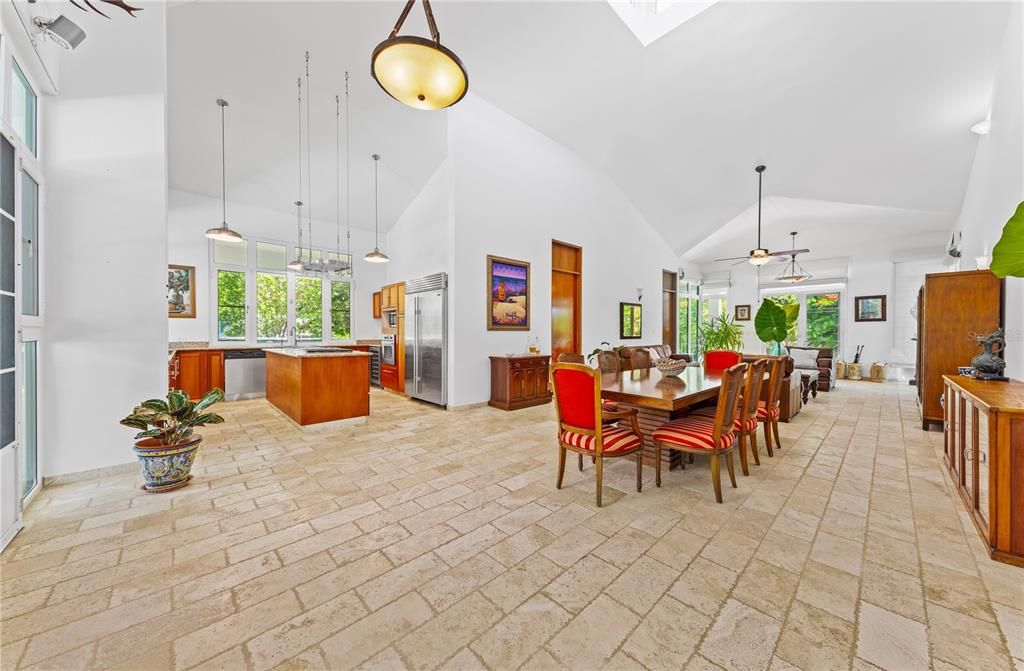 For Sale: $2,500,000 (2 beds, 2 baths, 4877 Square Feet)