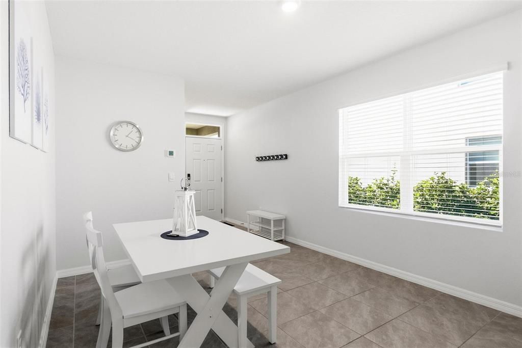 待售: $395,000 (3 贝兹, 2 浴室, 1514 平方英尺)