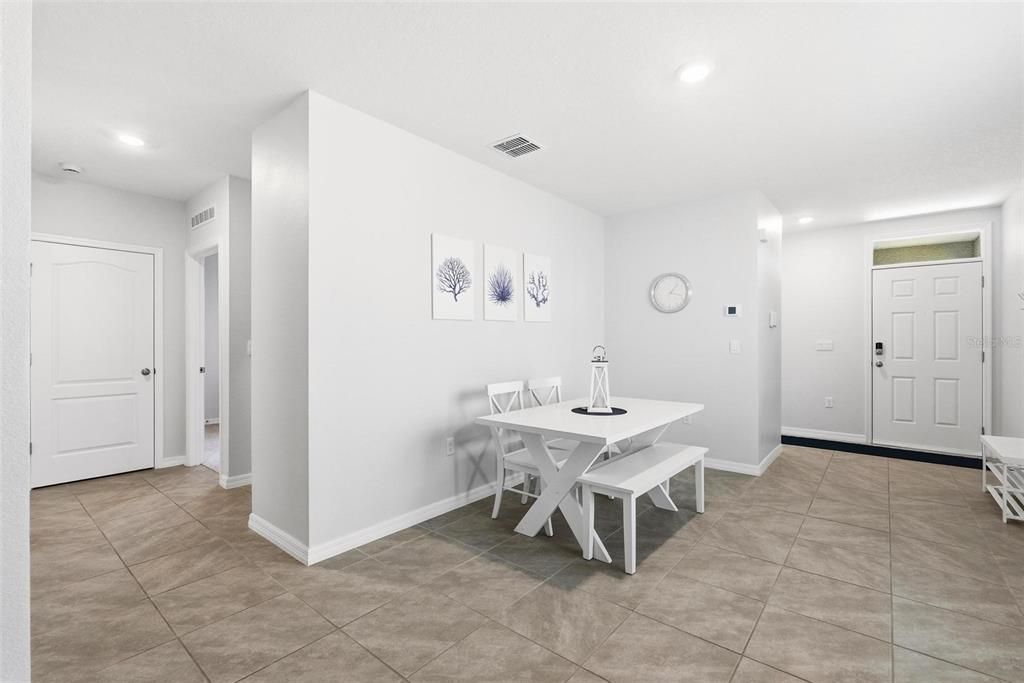 待售: $395,000 (3 贝兹, 2 浴室, 1514 平方英尺)