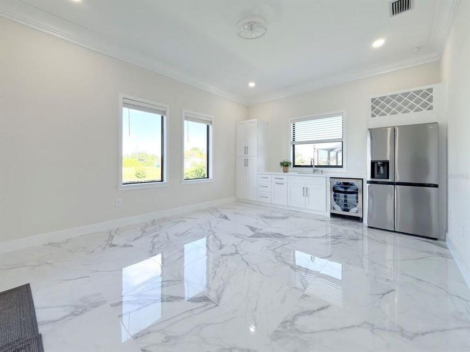 For Sale: $1,664,000 (4 beds, 3 baths, 3156 Square Feet)