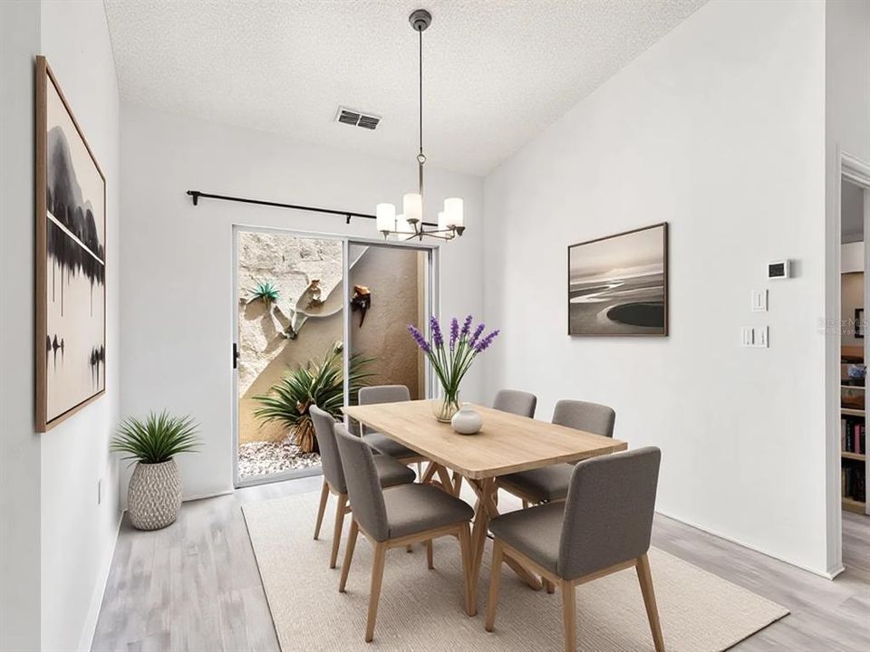 En Venta: $298,000 (2 camas, 2 baños, 1150 Pies cuadrados)