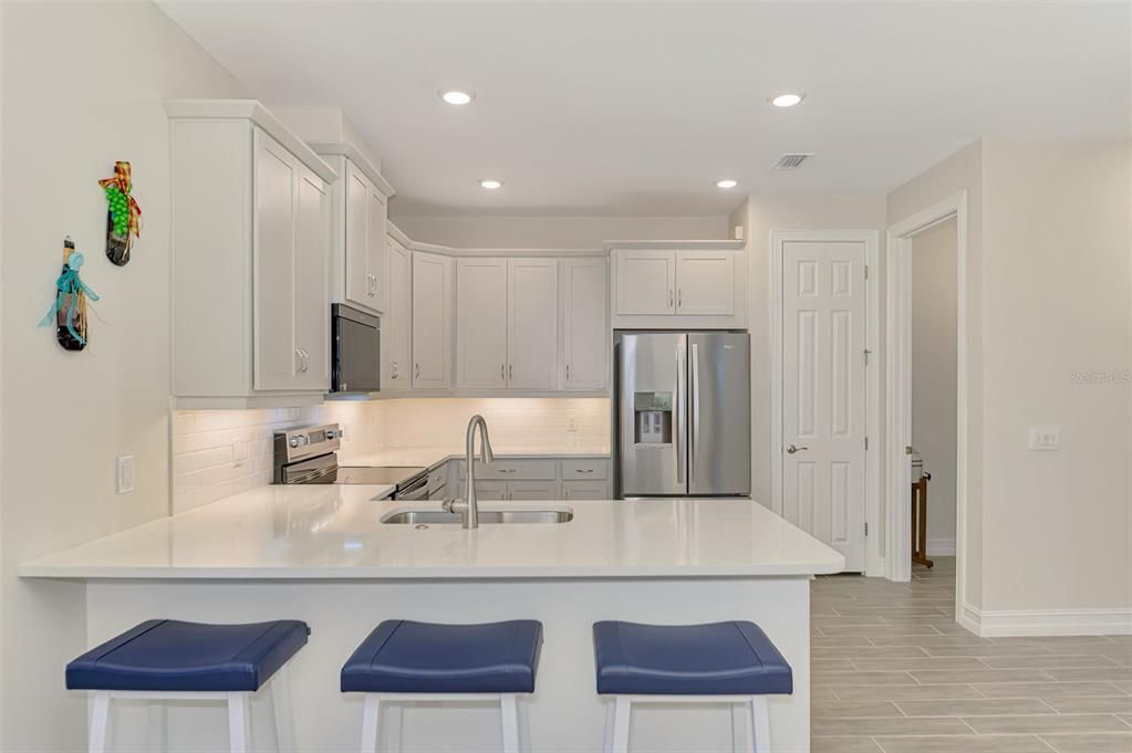 На продажу: $375,000 (2 спален, 2 ванн, 1503 Квадратных фут)