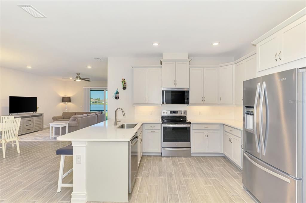 На продажу: $375,000 (2 спален, 2 ванн, 1503 Квадратных фут)