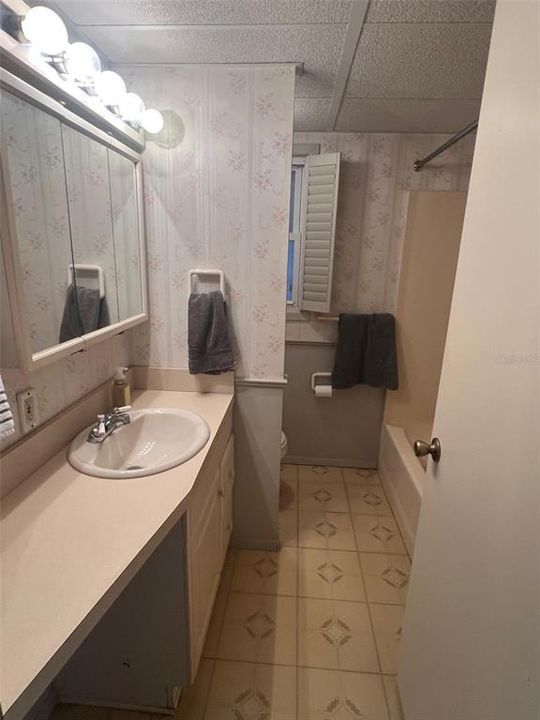 En Venta: $98,500 (2 camas, 2 baños, 1189 Pies cuadrados)