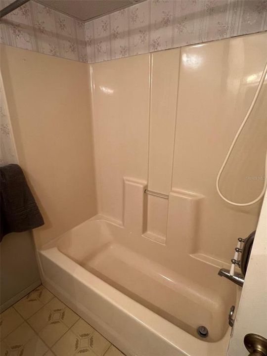 En Venta: $98,500 (2 camas, 2 baños, 1189 Pies cuadrados)