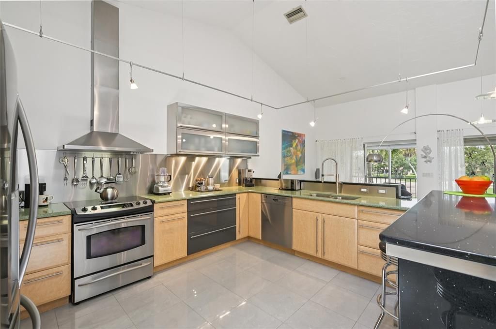 En Venta: $500,000 (3 camas, 3 baños, 1796 Pies cuadrados)