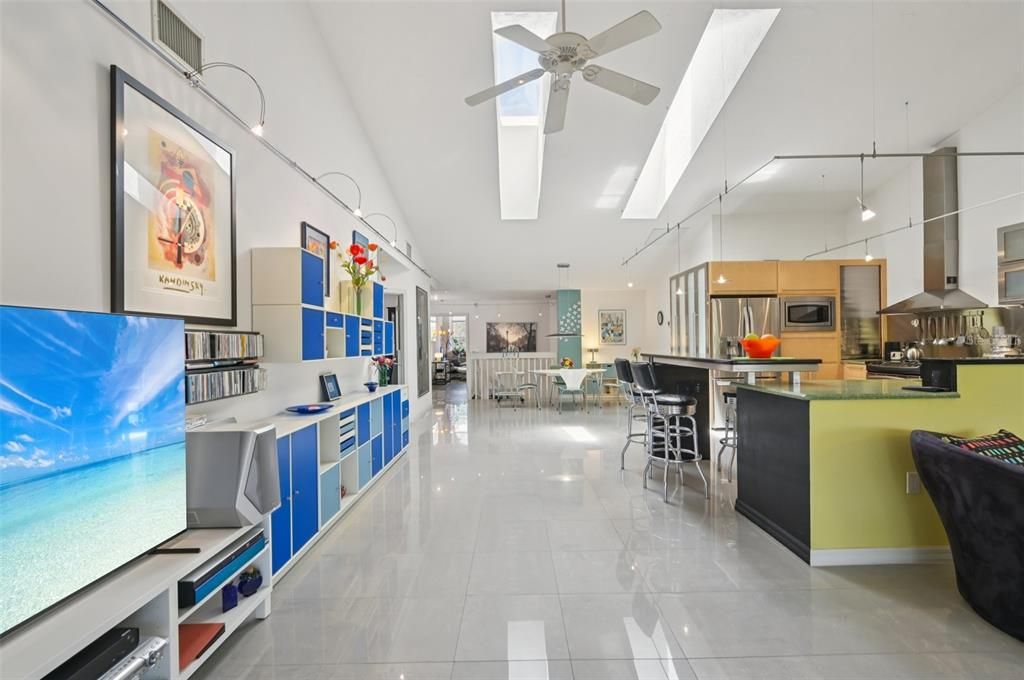 En Venta: $500,000 (3 camas, 3 baños, 1796 Pies cuadrados)