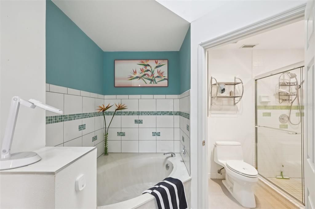 En Venta: $500,000 (3 camas, 3 baños, 1796 Pies cuadrados)