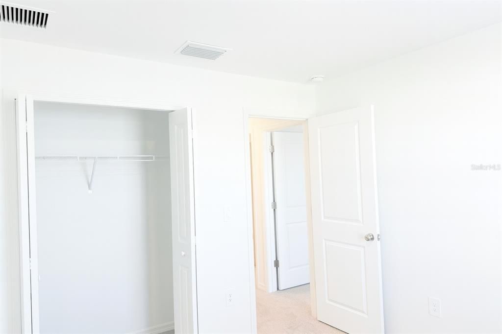 В аренду: $2,850 (4 спален, 2 ванн, 1874 Квадратных фут)