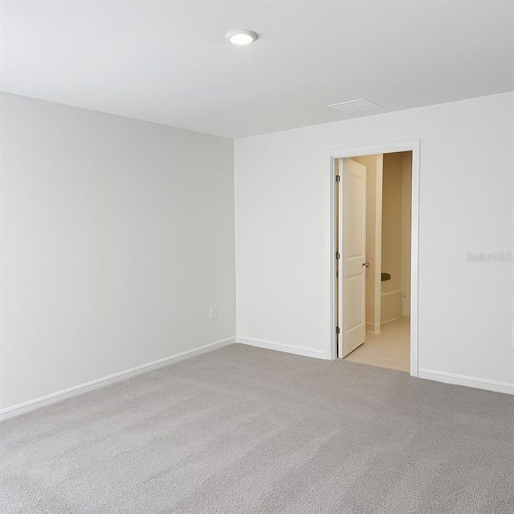 В аренду: $2,850 (4 спален, 2 ванн, 1874 Квадратных фут)