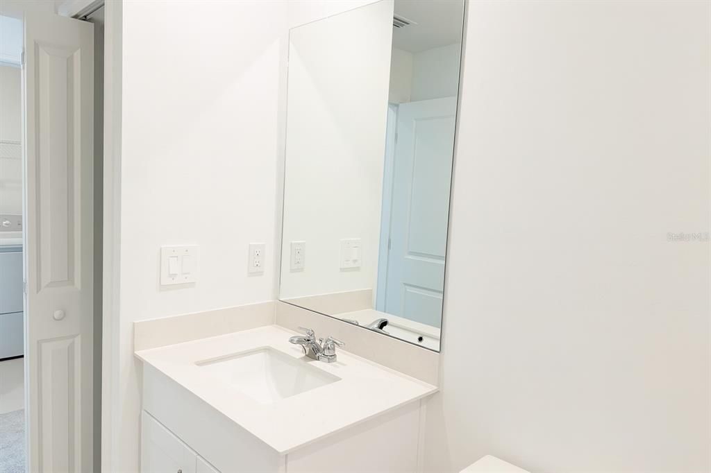 В аренду: $2,850 (4 спален, 2 ванн, 1874 Квадратных фут)