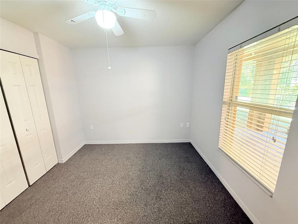 En Venta: $179,500 (2 camas, 2 baños, 951 Pies cuadrados)