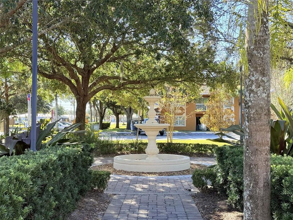 En Venta: $179,500 (2 camas, 2 baños, 951 Pies cuadrados)