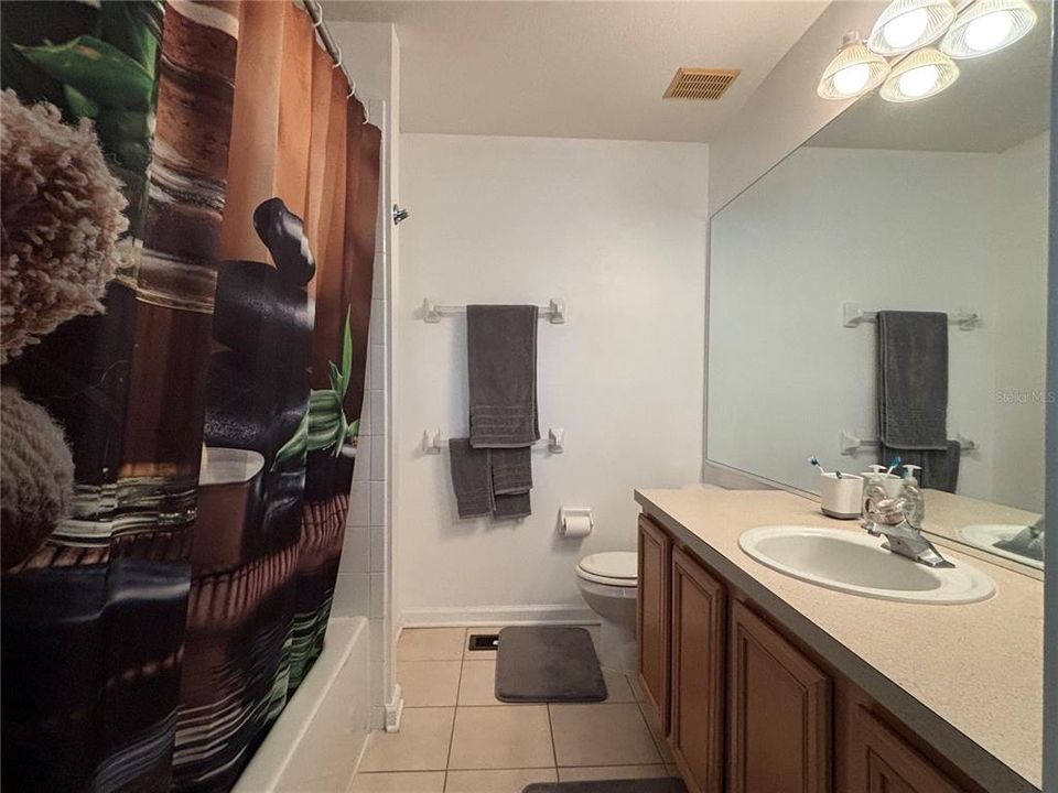 En Venta: $249,500 (2 camas, 2 baños, 1095 Pies cuadrados)