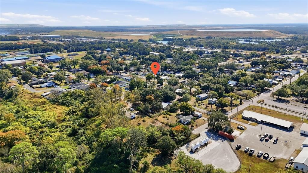 En Venta: $230,000 (3 camas, 2 baños, 1215 Pies cuadrados)