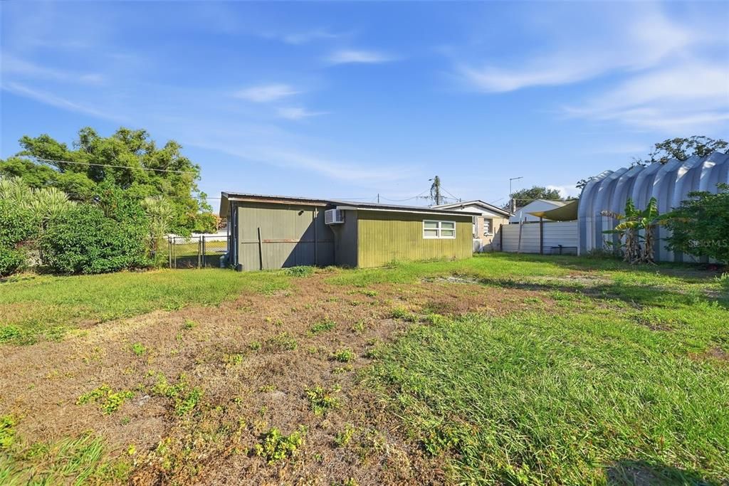 En Venta: $230,000 (3 camas, 2 baños, 1215 Pies cuadrados)