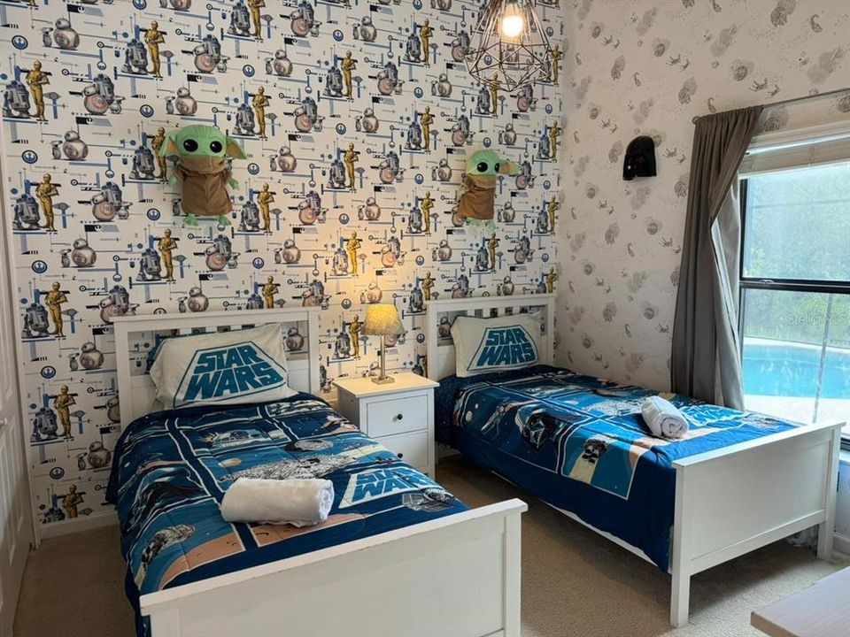 出租: $2,950 (4 贝兹, 3 浴室, 1920 平方英尺)