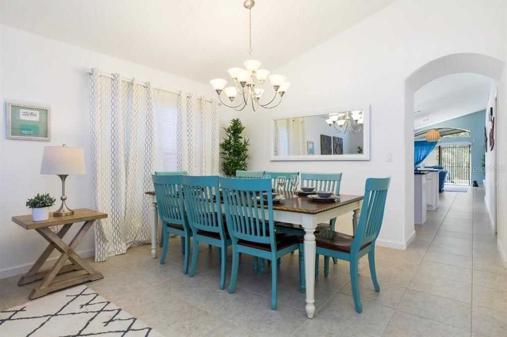 出租: $2,950 (4 贝兹, 3 浴室, 1920 平方英尺)