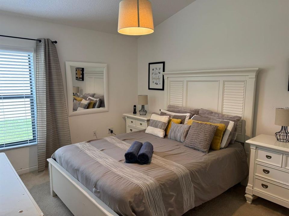 出租: $2,950 (4 贝兹, 3 浴室, 1920 平方英尺)