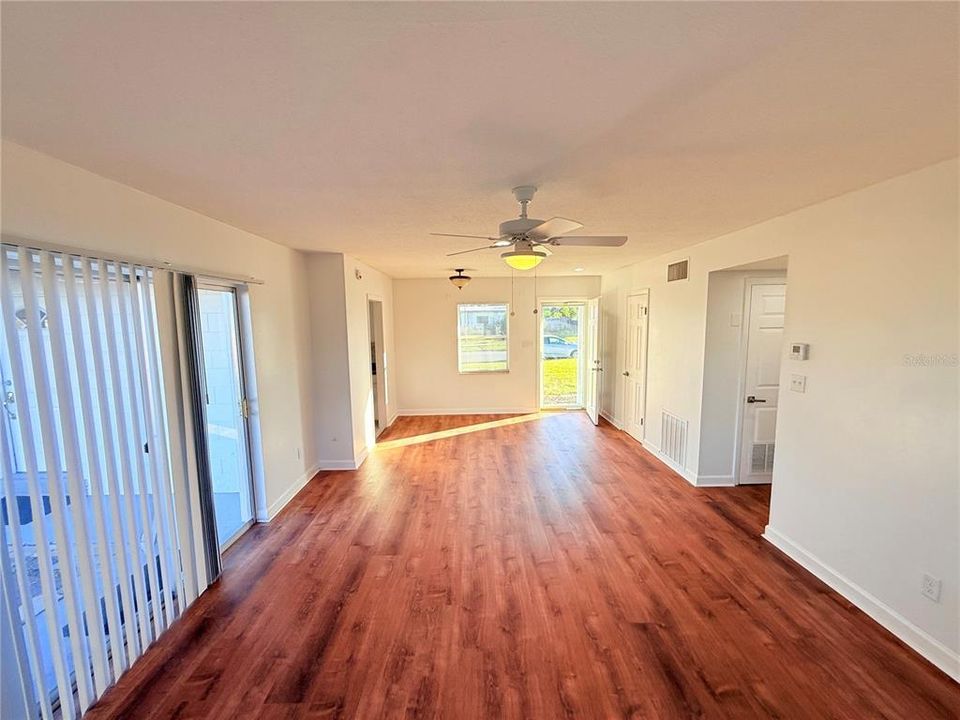 En Renta: $2,000 (3 camas, 2 baños, 1054 Pies cuadrados)