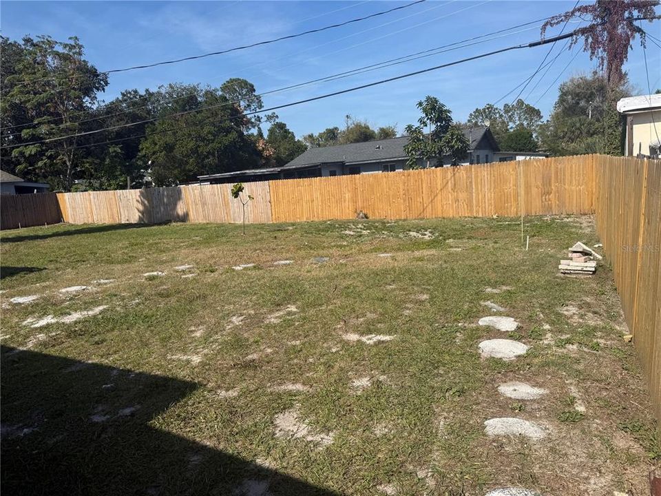 En Renta: $2,000 (3 camas, 2 baños, 1054 Pies cuadrados)