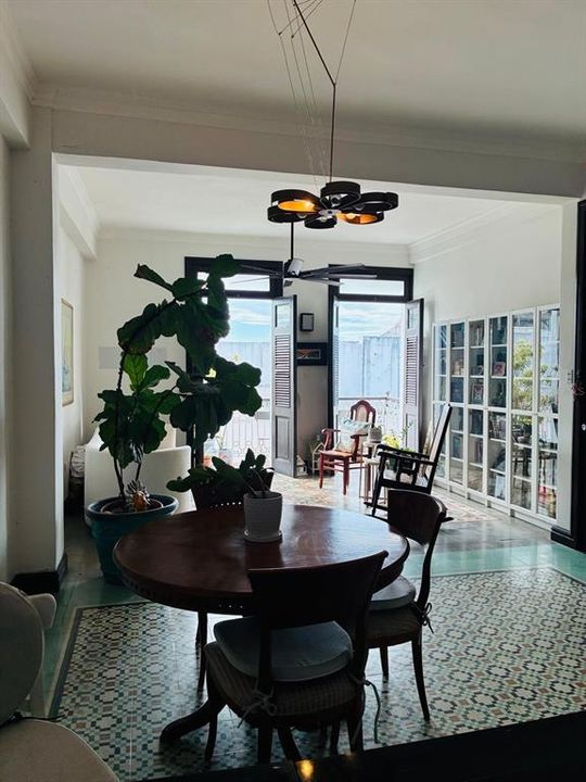 En Venta: $850,000 (3 camas, 2 baños, 0 Pies cuadrados)