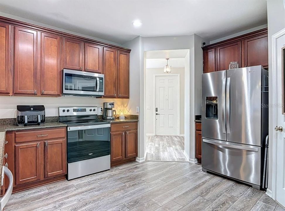 For Sale: $412,000 (4 beds, 2 baths, 1776 Square Feet)